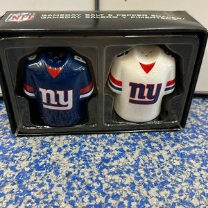 Vintage New York Giants salt and pepper shakers